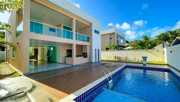 CASA DE ALTO PADRÃO À VENDA Casa Duplex